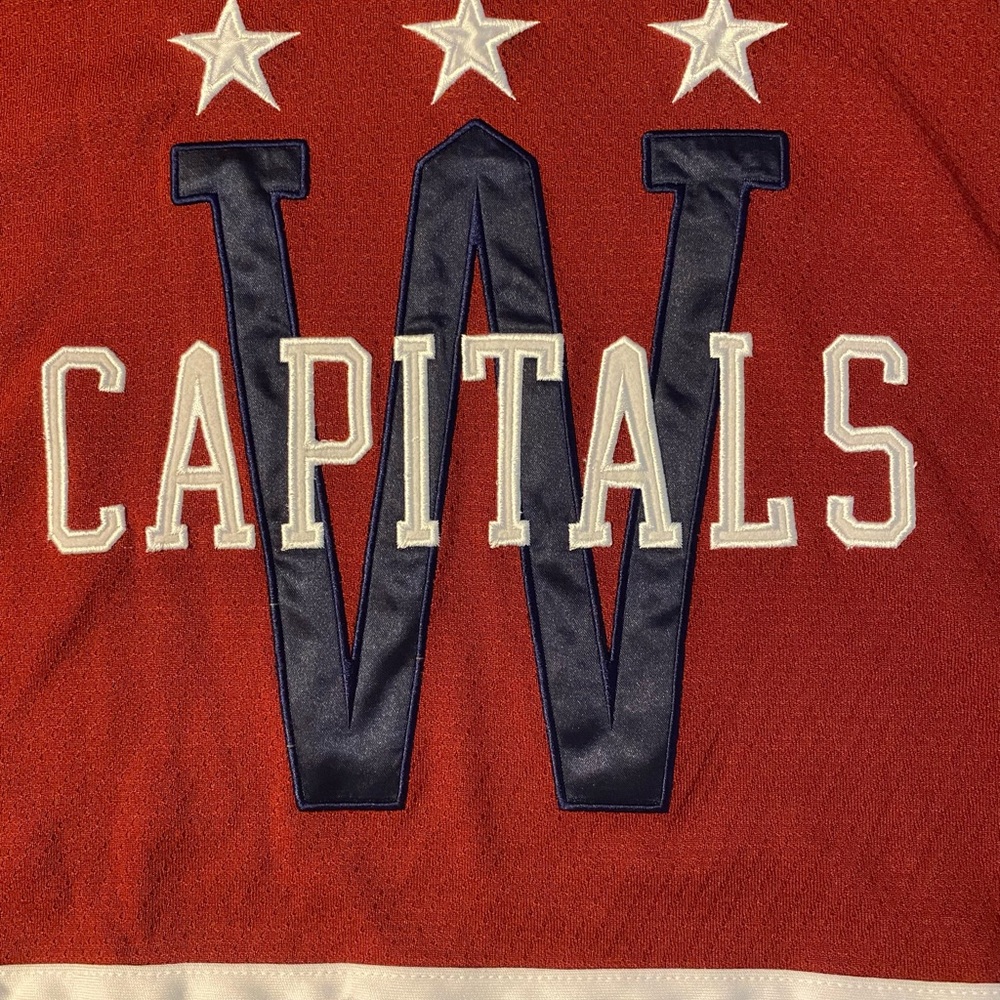 2015 Washington Capitals Winter Classic Jersey Size Youth L/XL - Picture 5 of 5